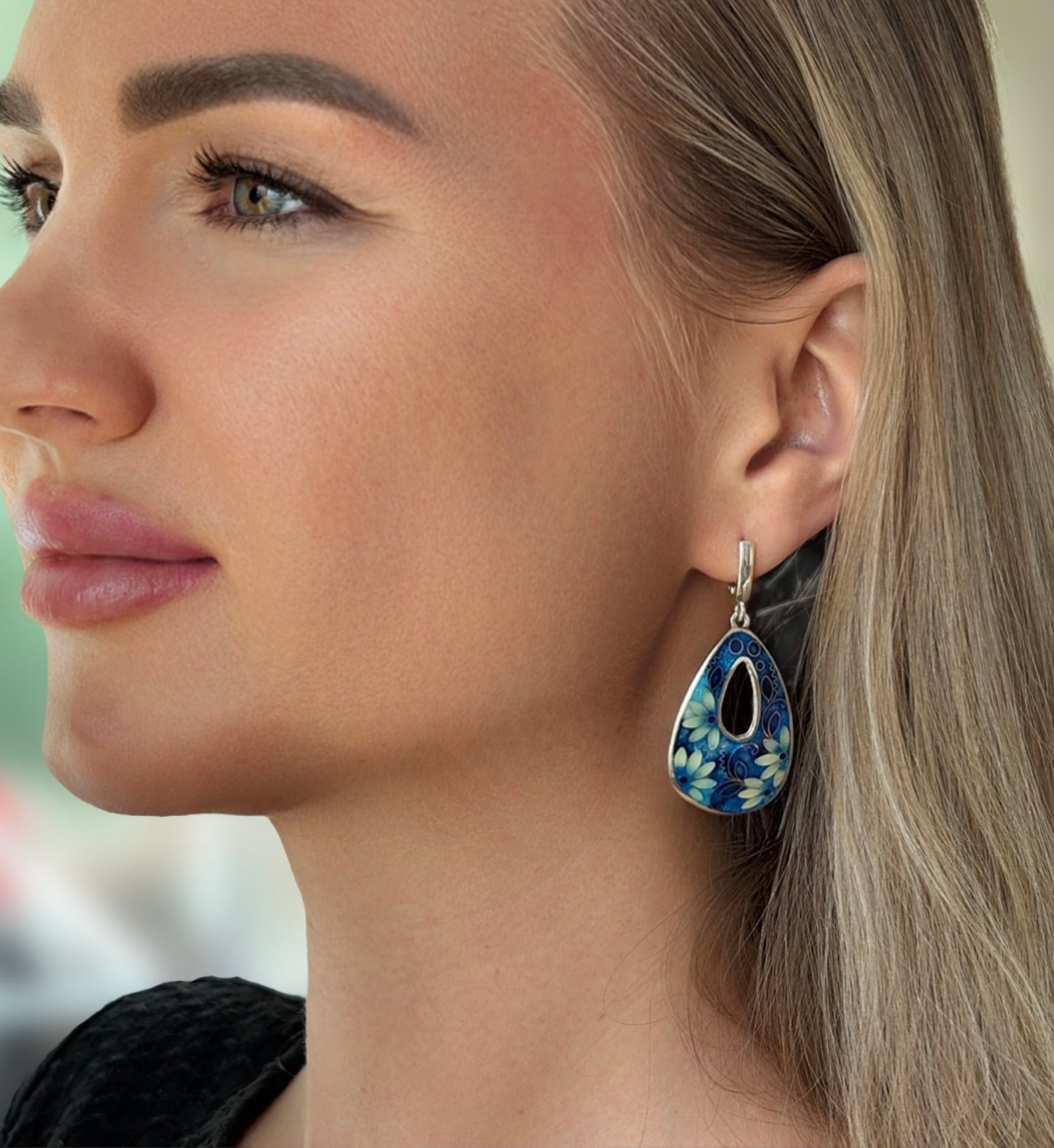 Earrings "Midnight Bloom"
