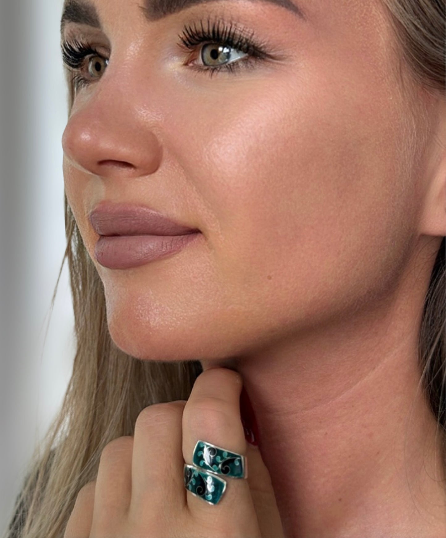 Ring "Emerald Wave"