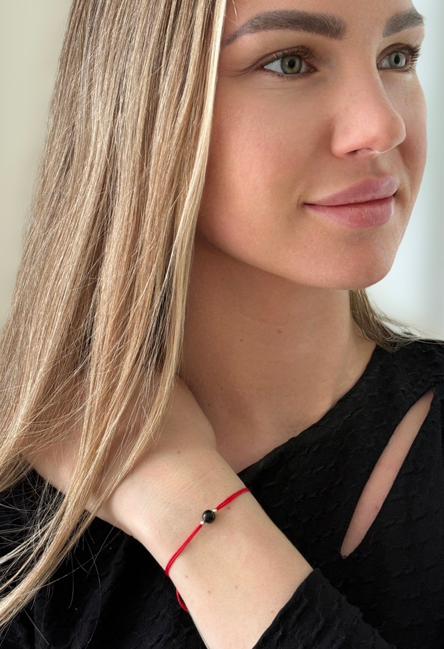Jet & Gold Red String Bracelet – Protection Talisman