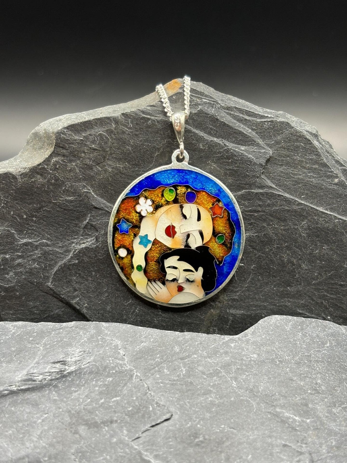 Pendant “Mother and Child”