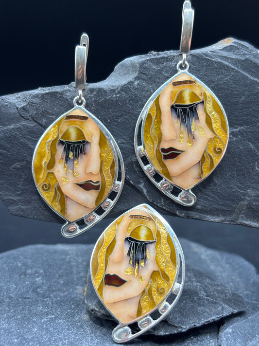Set “Golden Tears”