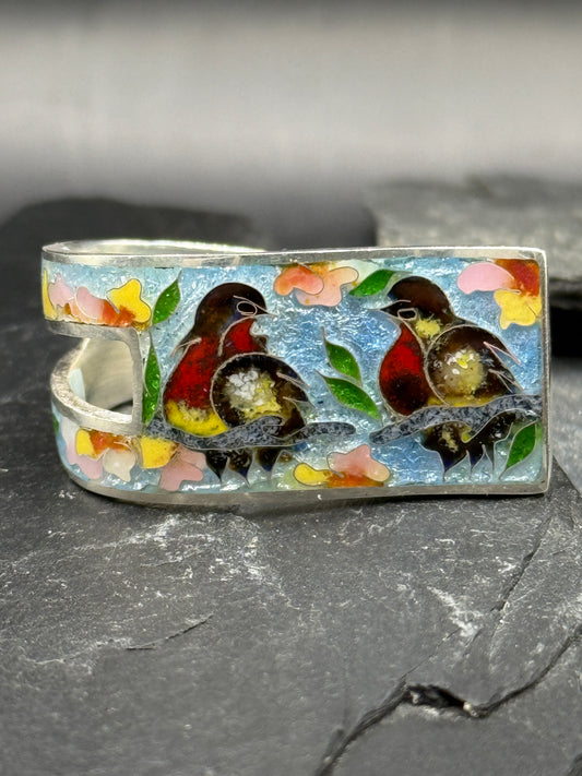 Ring "A song of two"