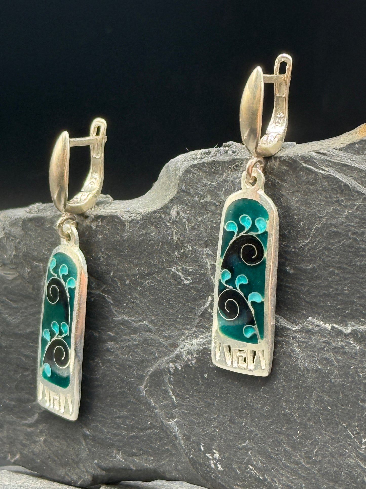 Earrings “Emerald Wave”