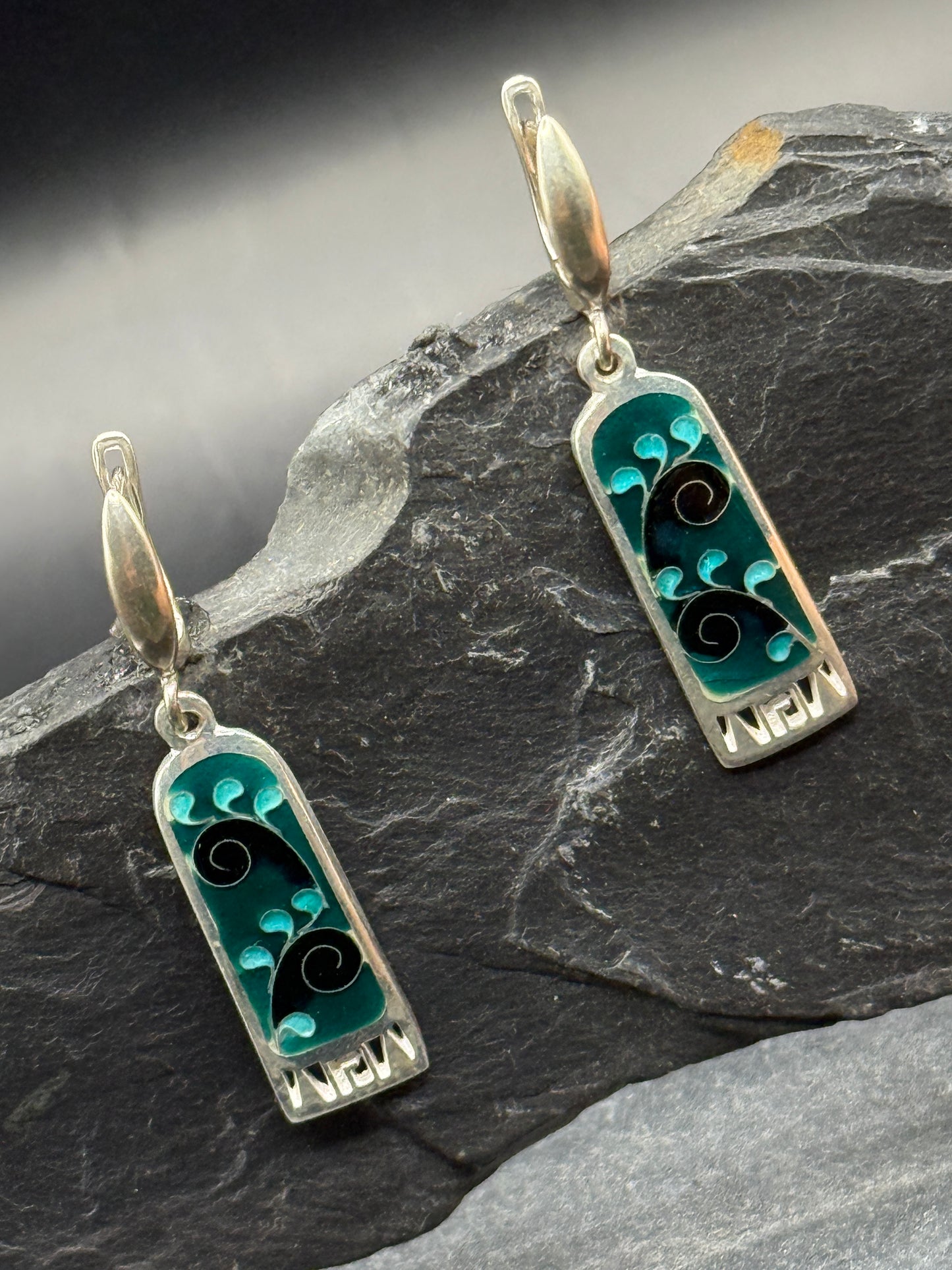 Earrings “Emerald Wave”