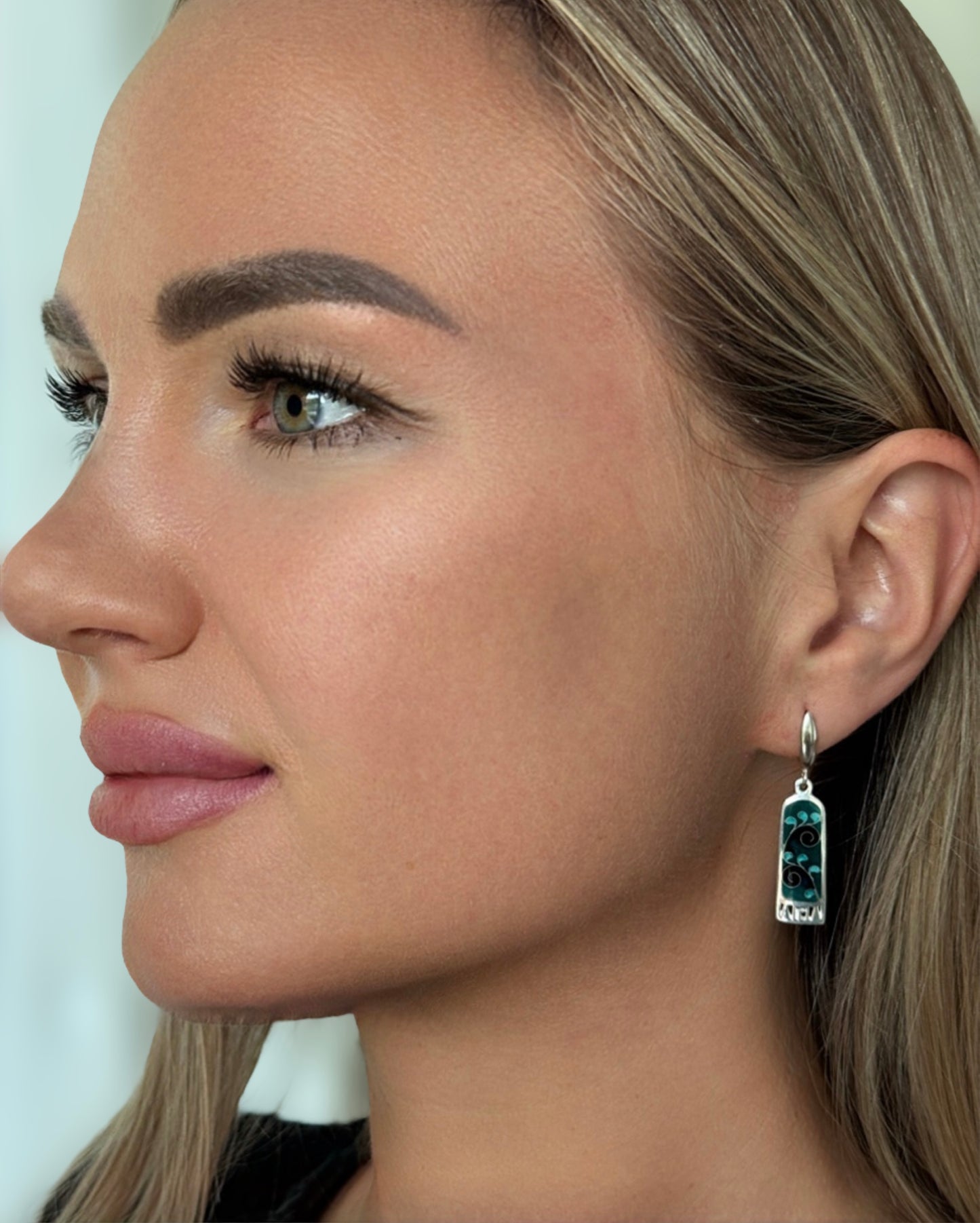 Earrings “Emerald Wave”