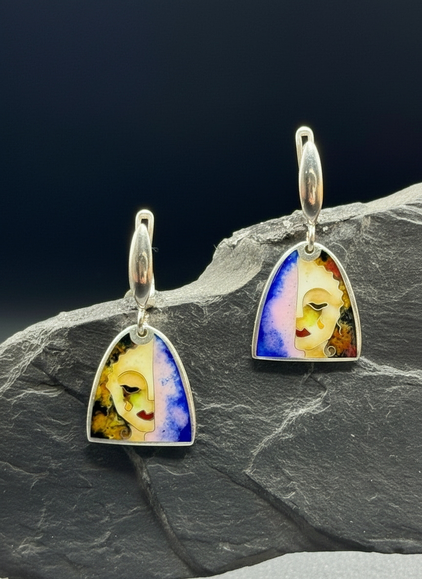 Серьги «Золотые слезы» — серебро минанкари и эмаль