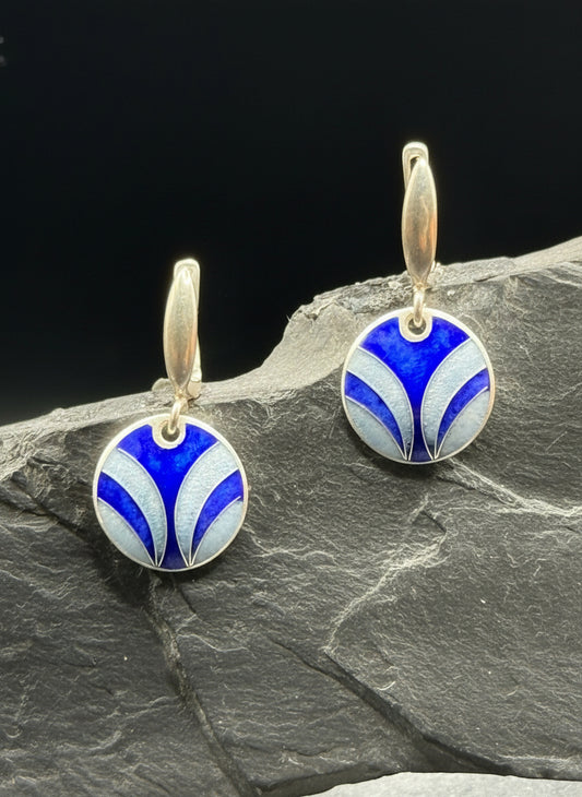 Kõrvarõngad “Sinine Tuuleke” – Minanqari hõbe ja email