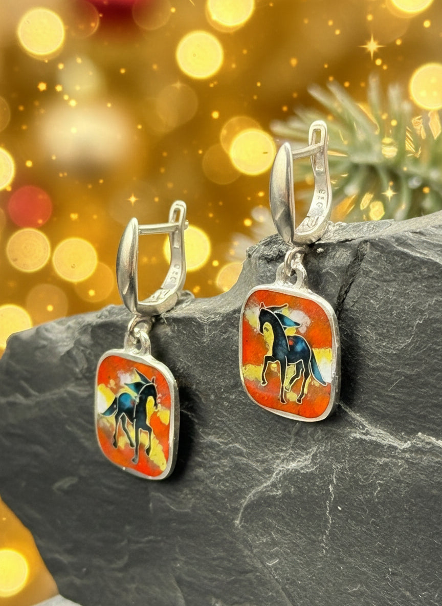 Earrings “Red Horse 2026” – Minanqari Silver