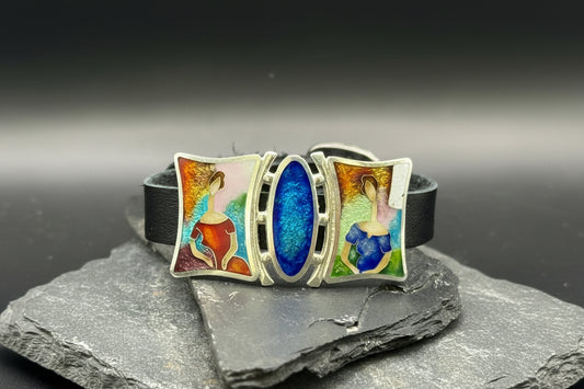 Браслет «Модильяни» – мотив из серебра и эмали.