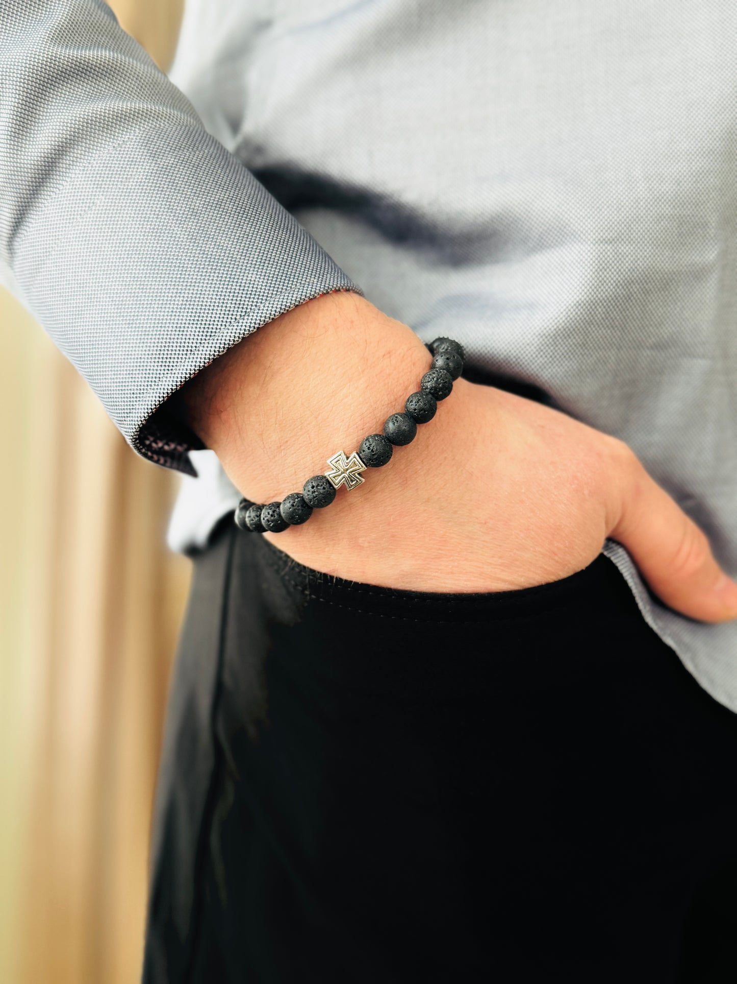 Gisheri (Jet) Bracelet with Cross – Georgian Protection