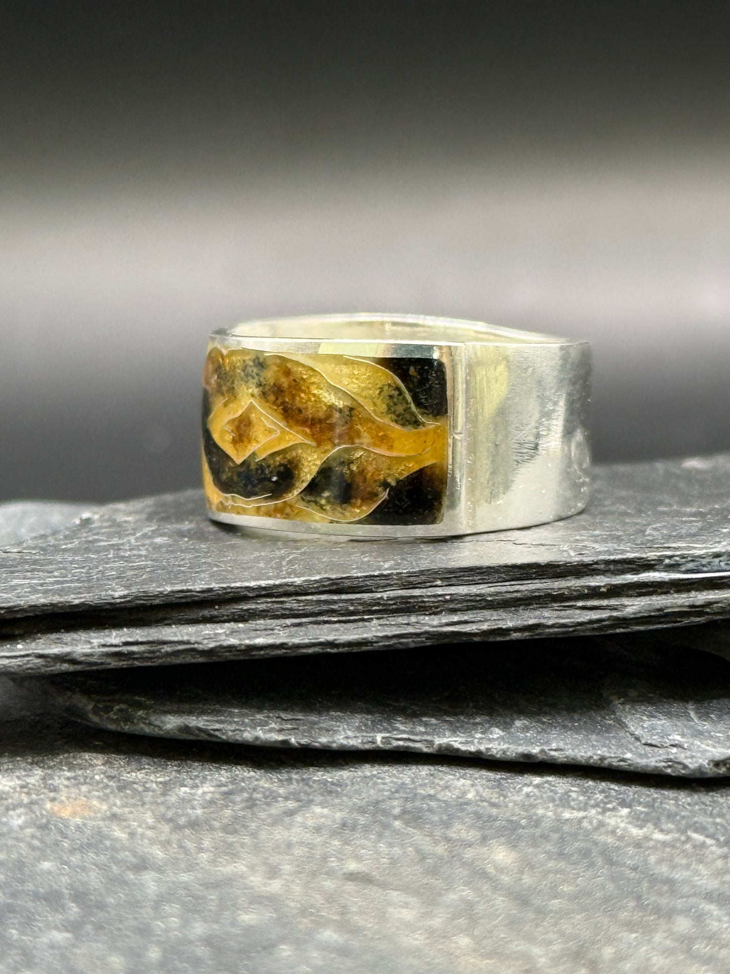 Golden Dune Ring – Minanqari Silver Enamel Ring